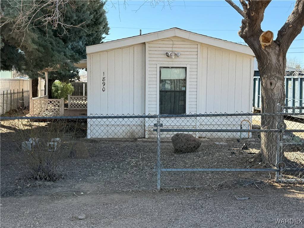 Kingman, AZ 86409,1890 E Thompson AVE