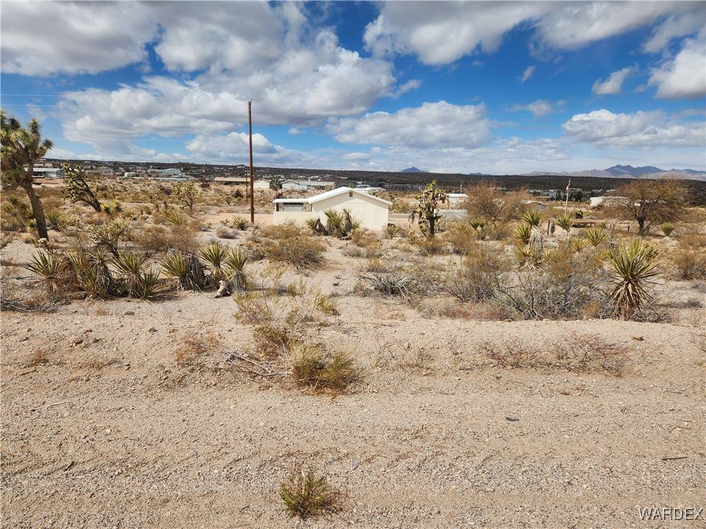 Meadview, AZ 86444,30345 N Hall LN