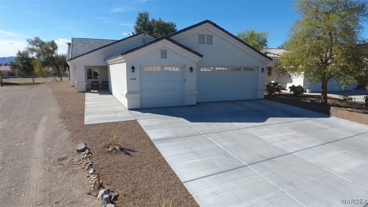Fort Mohave, AZ 86426,5801 S Desert Lakes DR