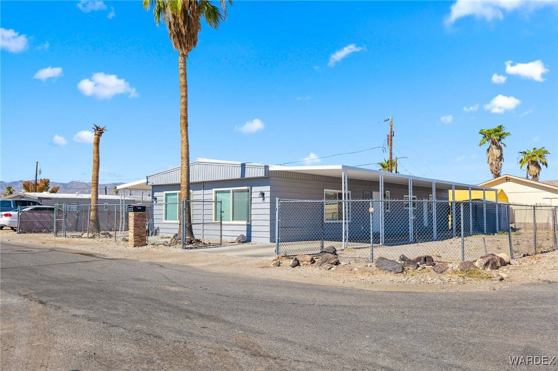 Bullhead City, AZ 86442,1931 Hualapai DR