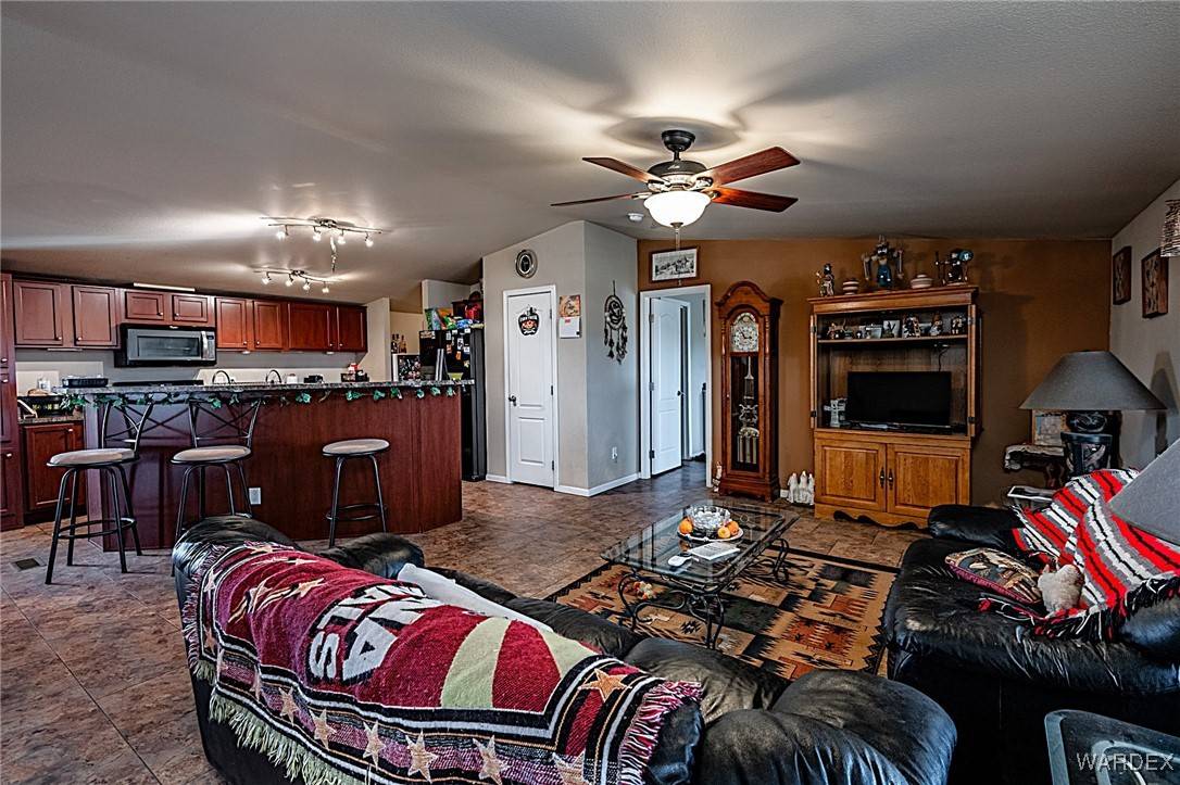 Golden Valley, AZ 86413,3549 N Glen Canyon RD