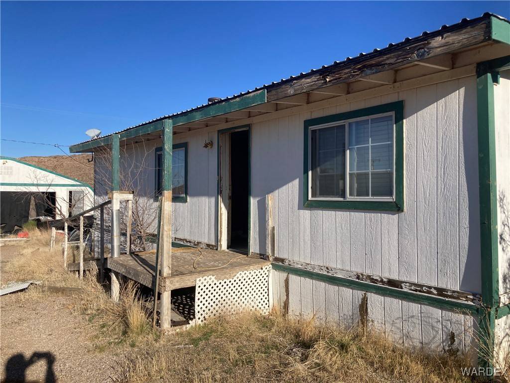 Dolan Springs, AZ 86441,16121 N Tom White DR