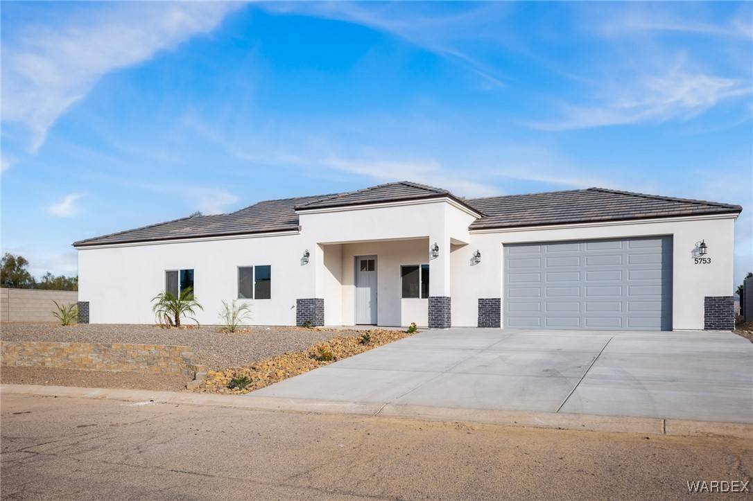 Fort Mohave, AZ 86426,5753 S Club House DR