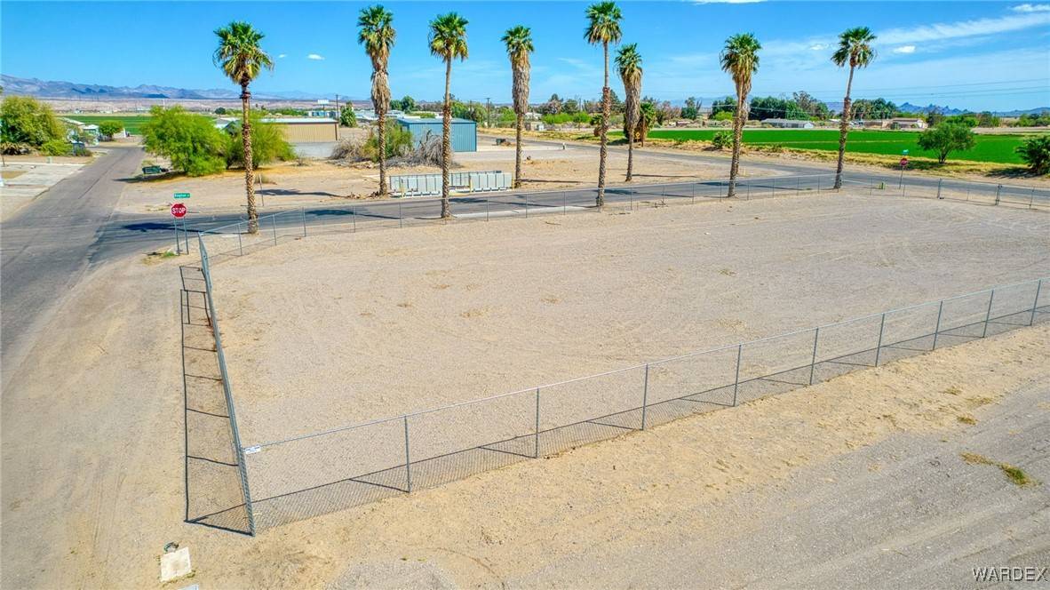 Mohave Valley, AZ 86440,1934 E Oatman PL