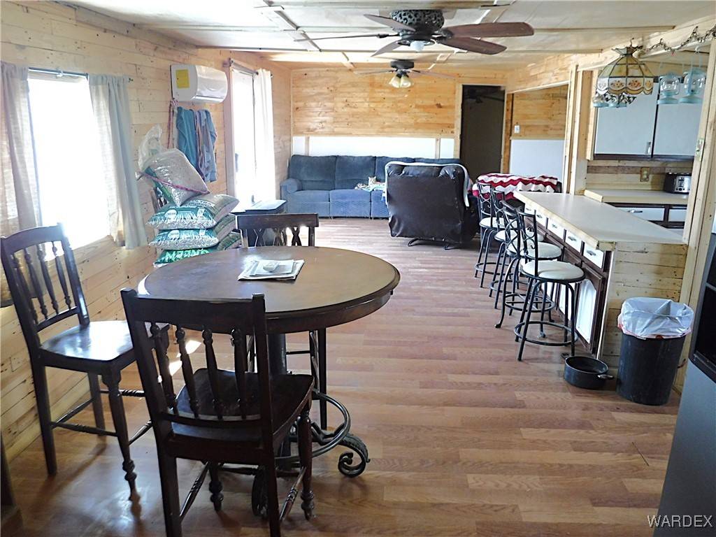 Golden Valley, AZ 86413,7552 W Jurassic DR