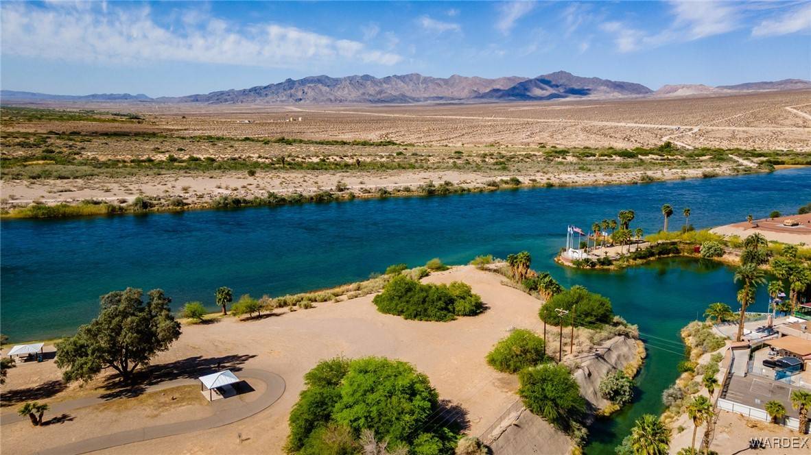 Bullhead City, AZ 86442,490 Riverview DR