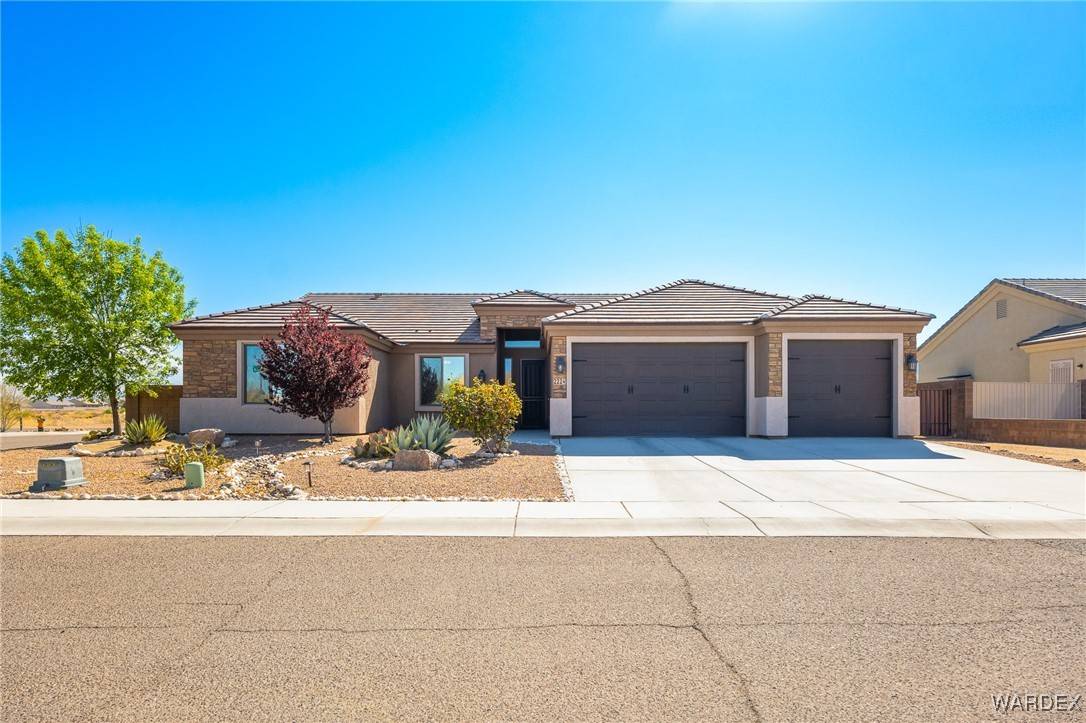 Kingman, AZ 86401,2224 Old Miners RD