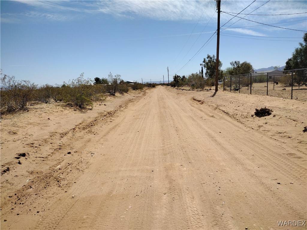 Golden Valley, AZ 86413,3456 N Lochiel RD