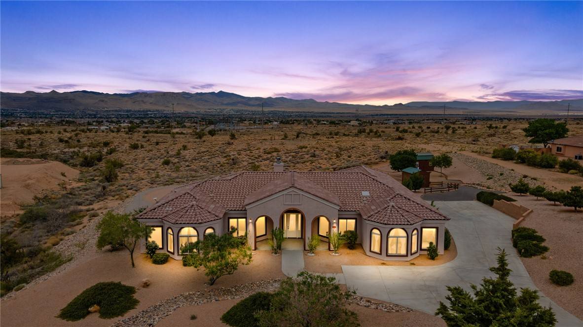 Kingman, AZ 86401,831 Driscoll WAY