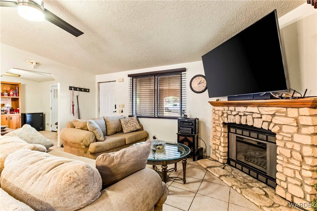 Bullhead City, AZ 86429,3397 Ridge Run AVE