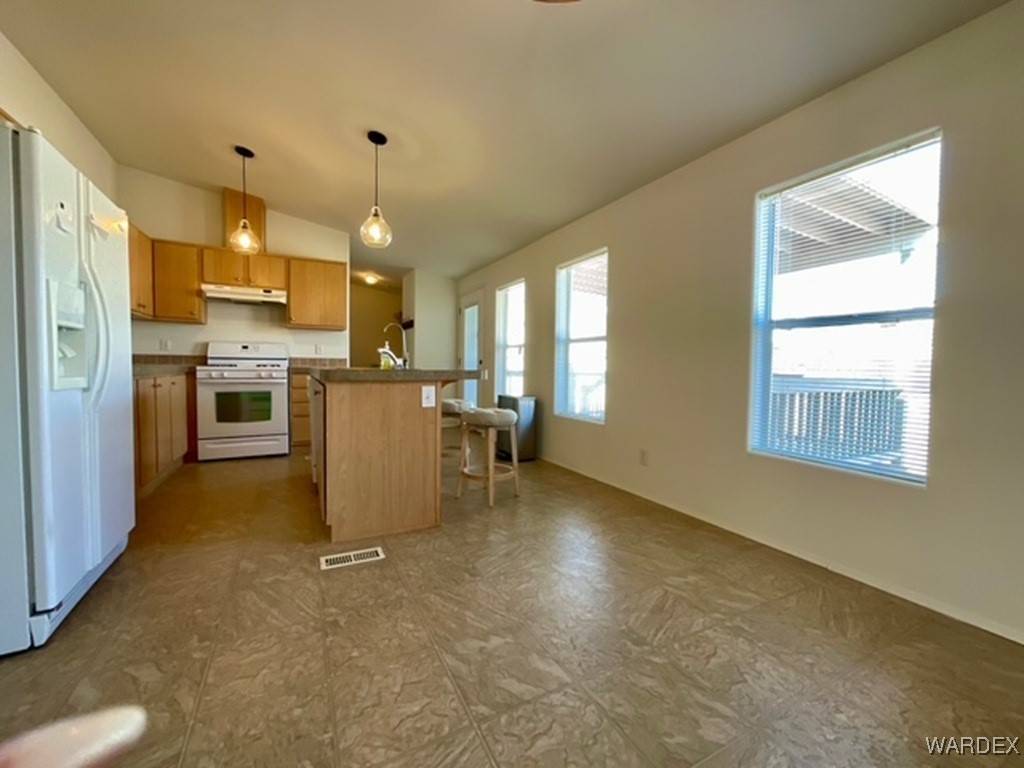 Bullhead City, AZ 86429,4192 Segundo DR