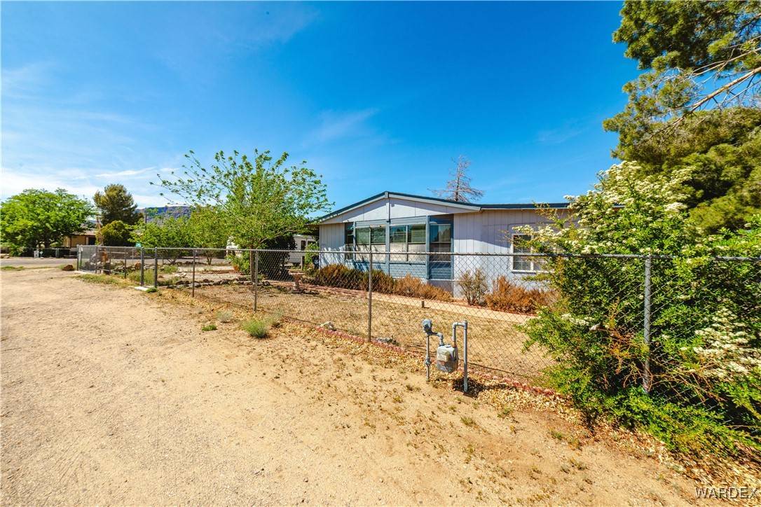 Kingman, AZ 86409,2075 E Thompson AVE
