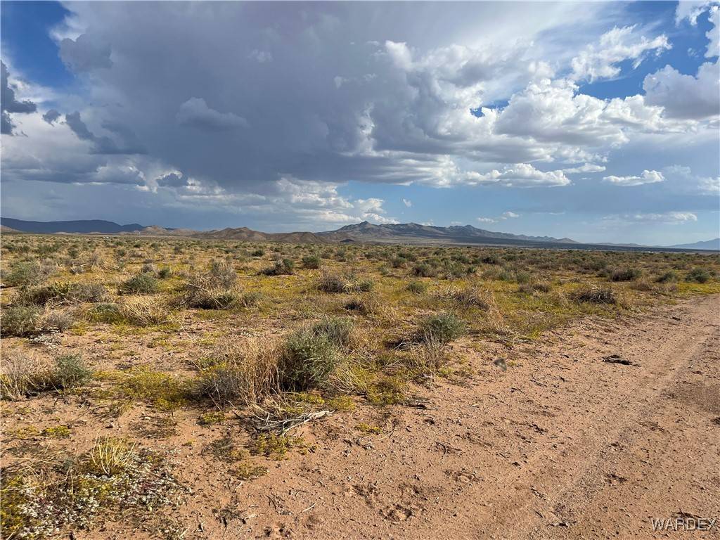 Kingman, AZ 86401,00 E Tres DR