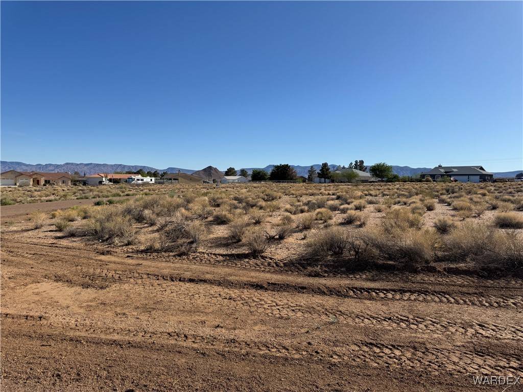 Kingman, AZ 86401,7538 E Cayuse CIR