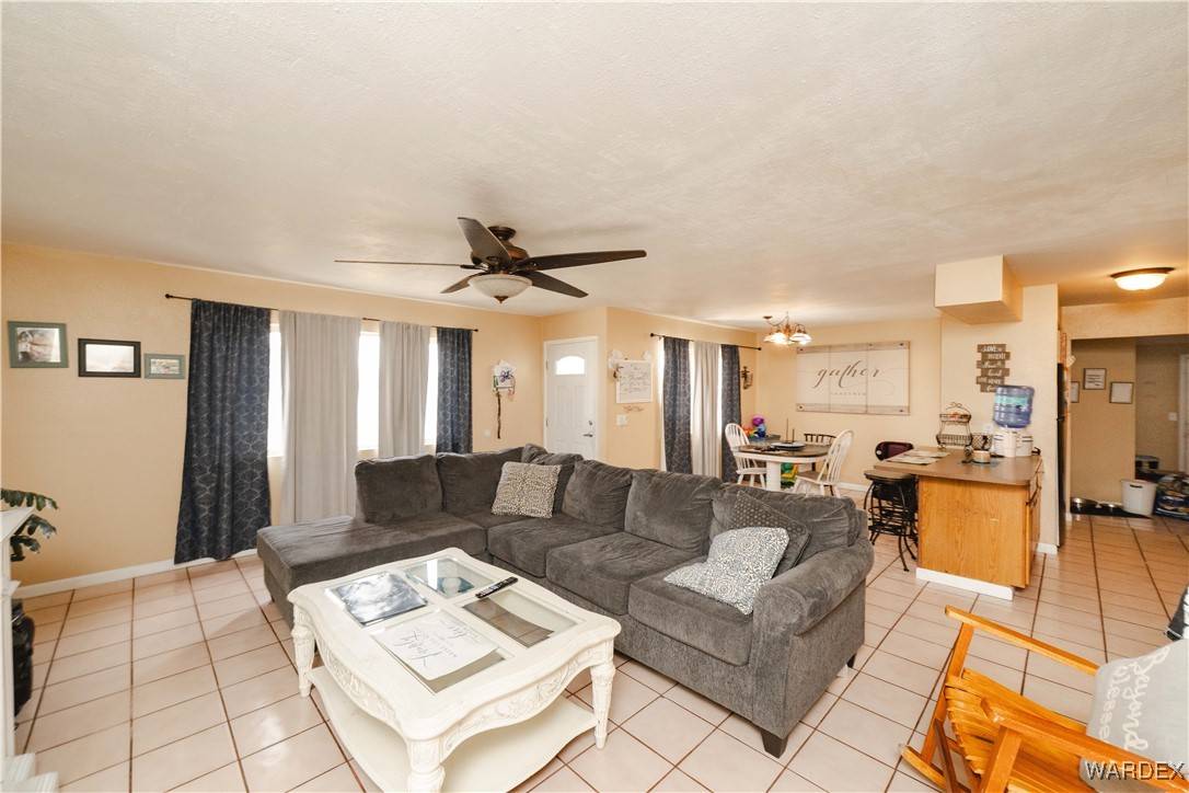 Bullhead City, AZ 86442,1195 Quartz AVE