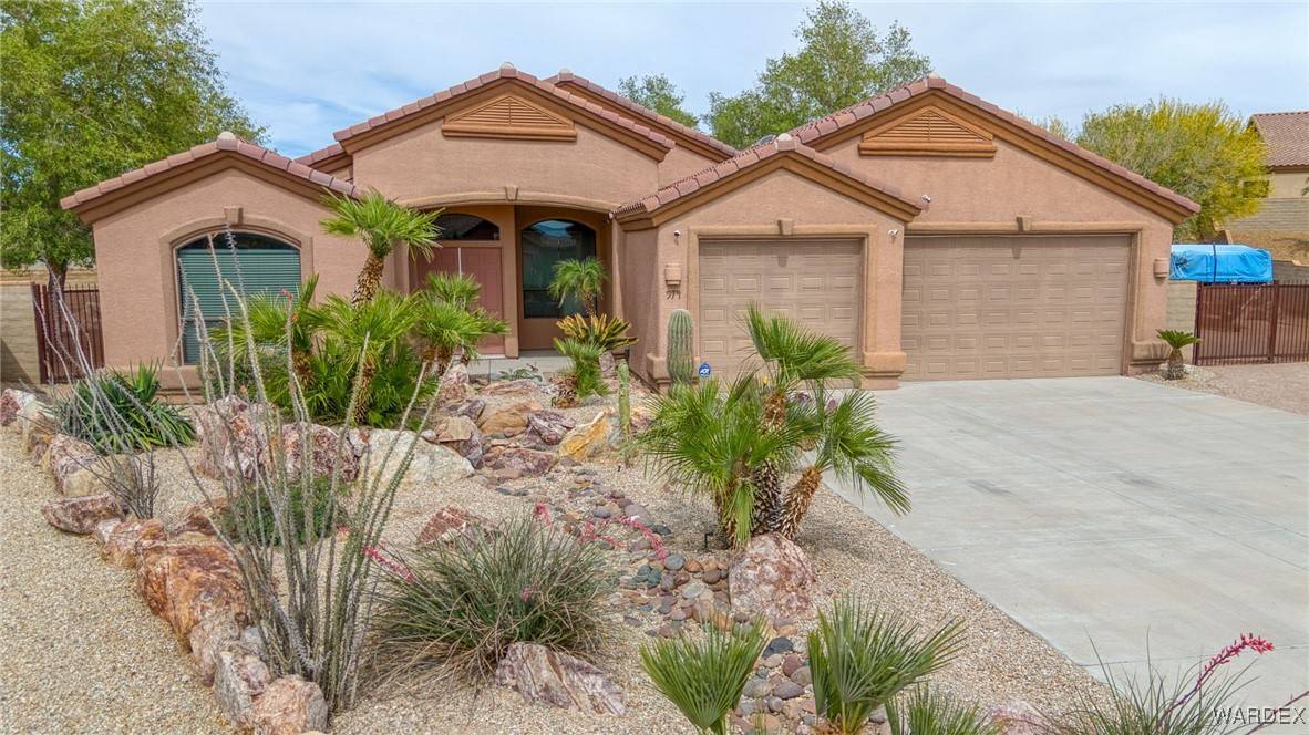 Bullhead City, AZ 86429,974 Talon Pointe DR