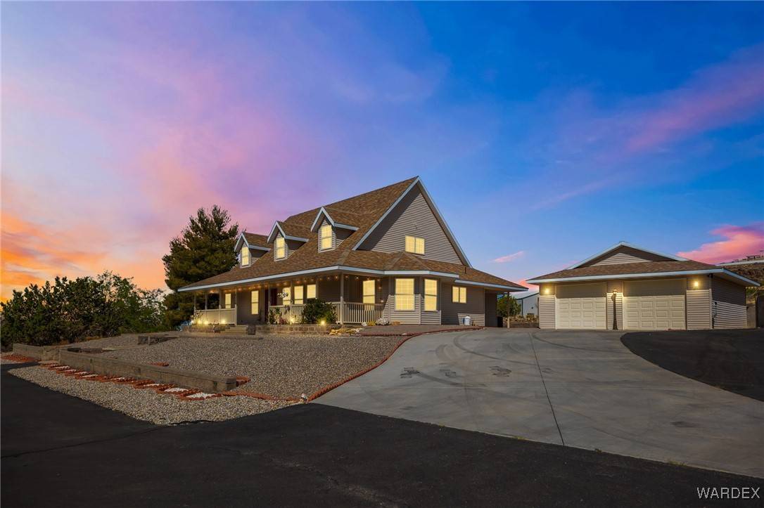 Kingman, AZ 86401,2905 S Surrey LOOP