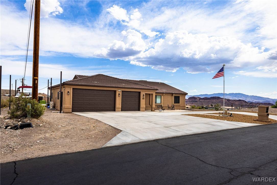 Lake Havasu, AZ 86406,3990 Blackhawk DR