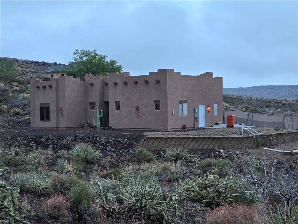 Kingman, AZ 86409,3280 N Wild Mustang WAY