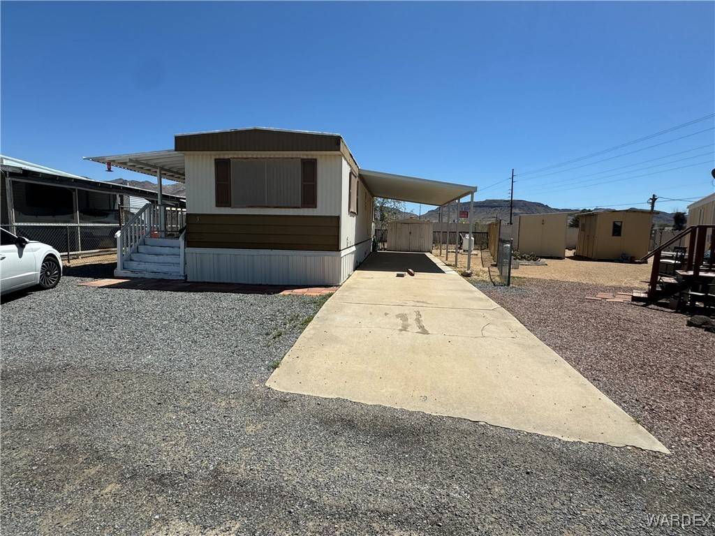 Golden Valley, AZ 86413,4289 HWY 68 #3