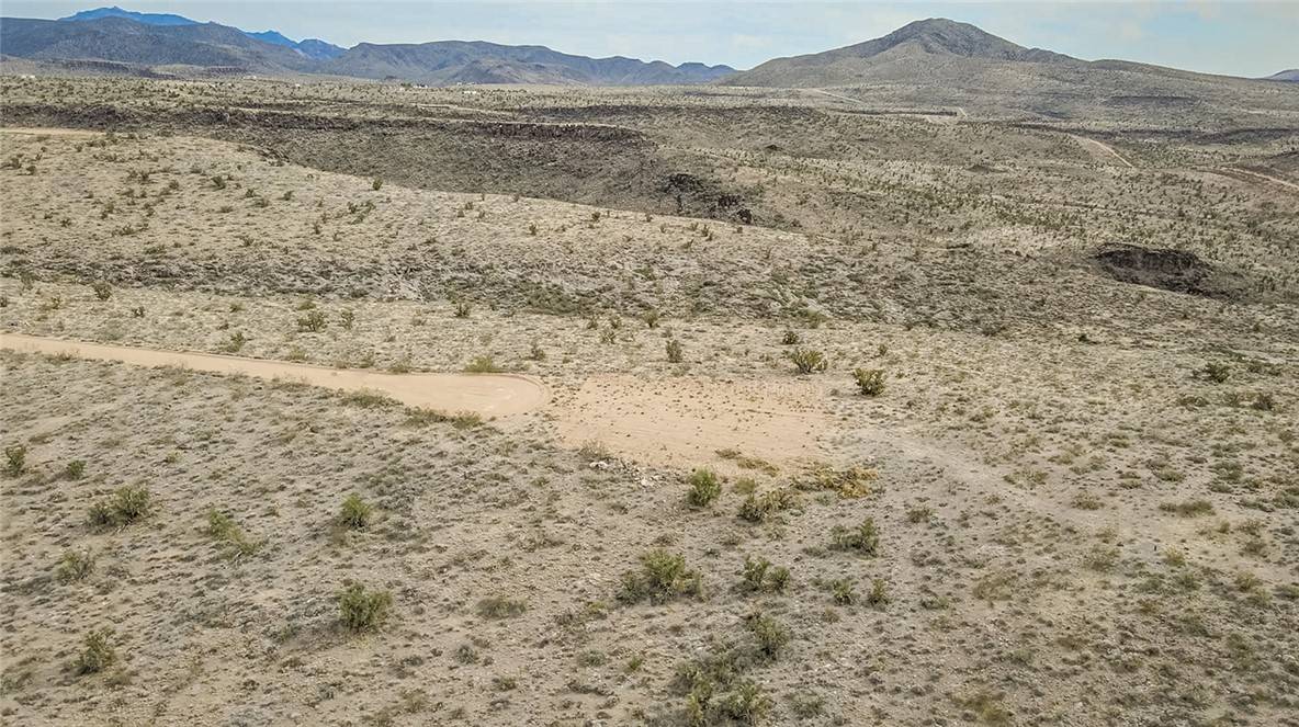 Kingman, AZ 86401,3067 E Stagecoach LN