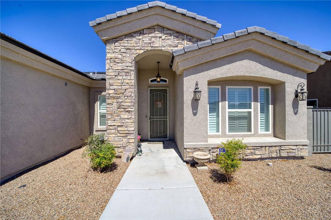 Kingman, AZ 86409,2115 John Wayne Drive