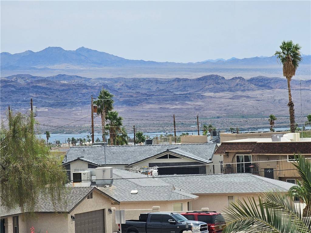 Lake Havasu, AZ 86406,3428 Offshore DR