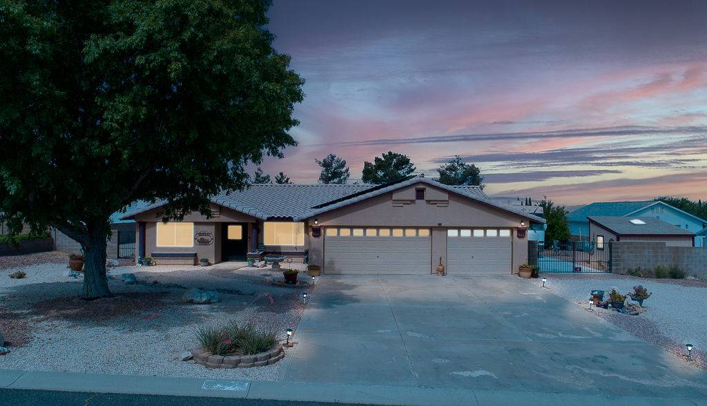 Kingman, AZ 86401,2727 Bar Boot ST
