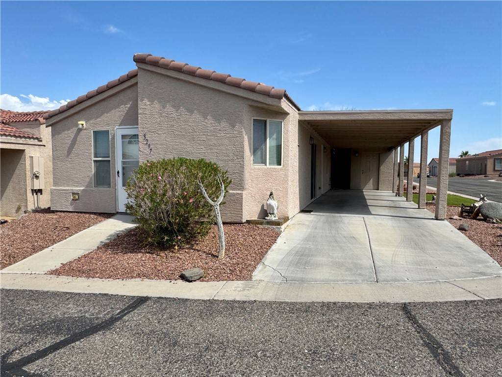Bullhead City, AZ 86442,3297 Santana Loop