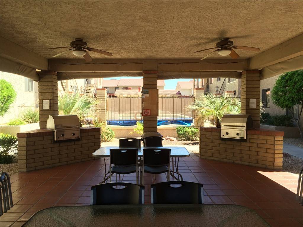 Lake Havasu, AZ 86403,2085 Mesquite AVE #58