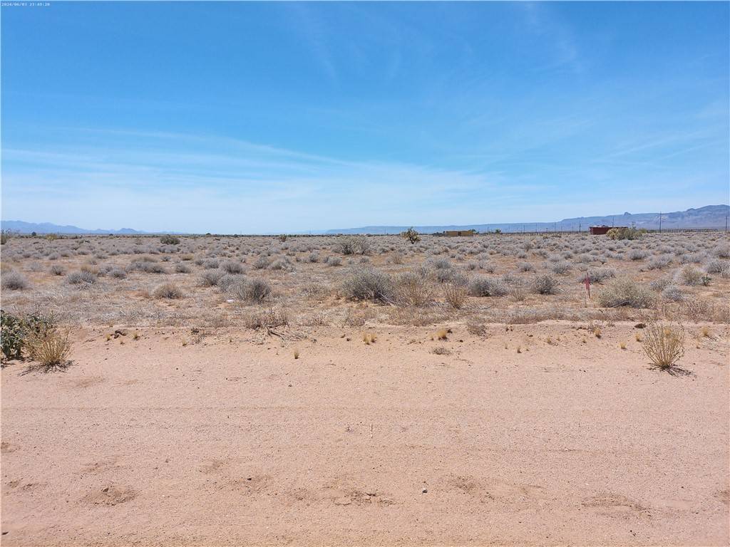 Golden Valley, AZ 86413,Lot 61-B2 W Bolsa DR