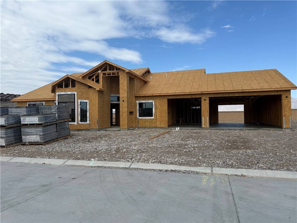 Fort Mohave, AZ 86426,6085 S Trailblazer AVE
