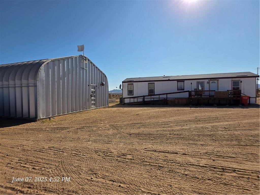 Golden Valley, AZ 86413,6992 W Chinle DR
