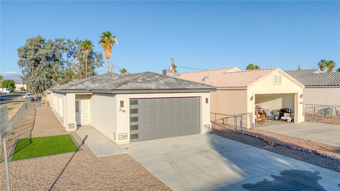 Bullhead City, AZ 86442,2148 Oswood LN
