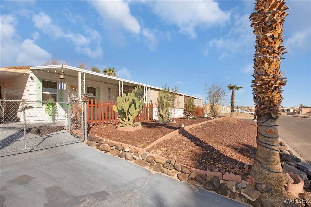 Bullhead City, AZ 86442,870 Holly ST