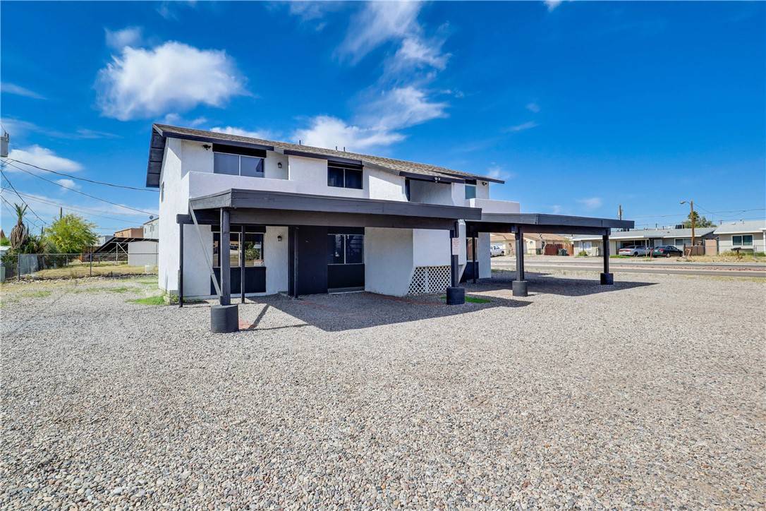 Bullhead City, AZ 86442,644 Swan DR #4