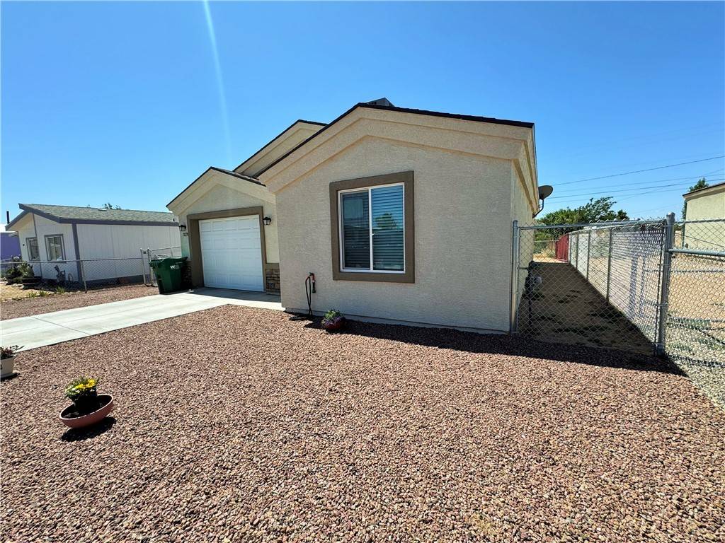 Kingman, AZ 86409,3178 E Northfield AVE