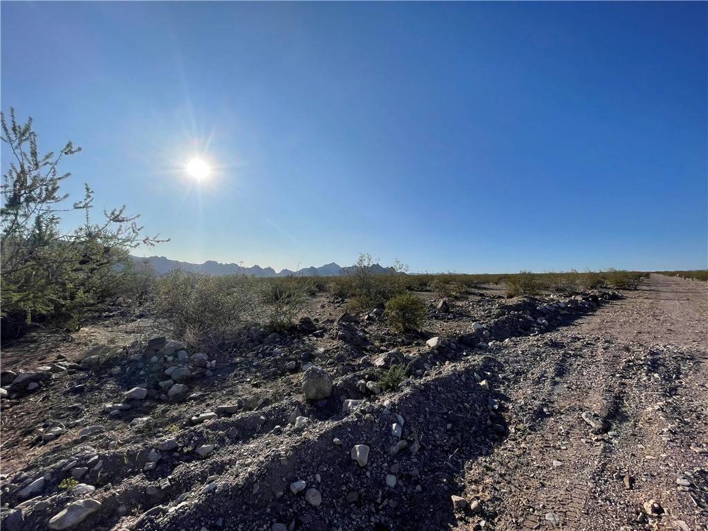 Golden Valley, AZ 86413,4193 Topaz RD