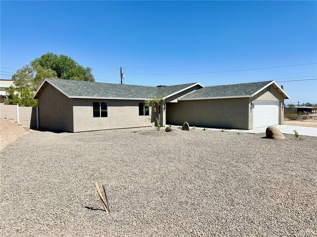 Topock, AZ 86436,13228 San Luis
