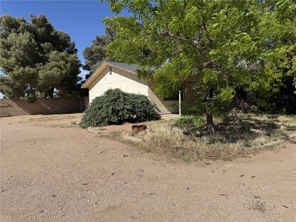Kingman, AZ 86409,2560 Coronado AVE