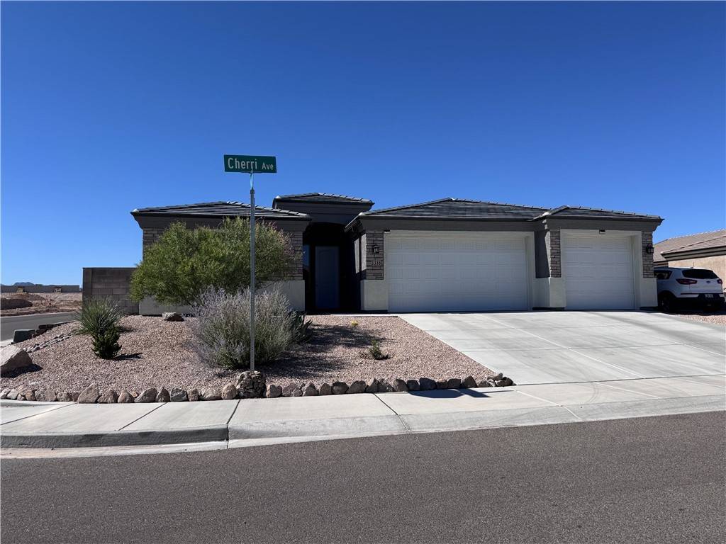 Kingman, AZ 86401,3386 Cherri AVE