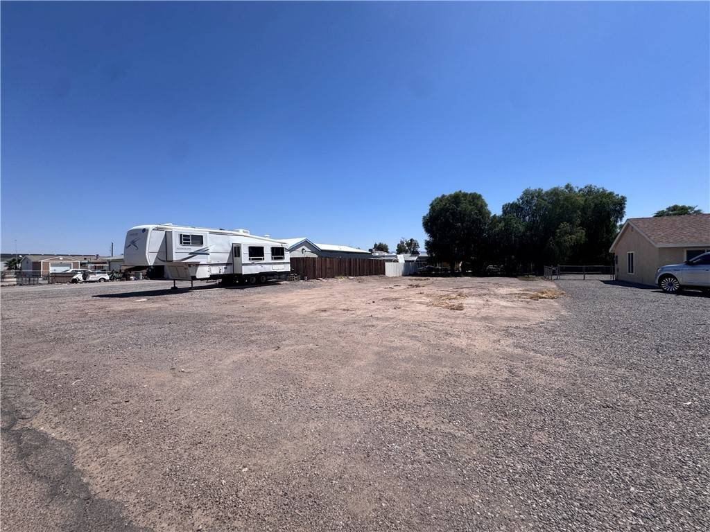 Mohave Valley, AZ 86440,8030 S Evergreen DR