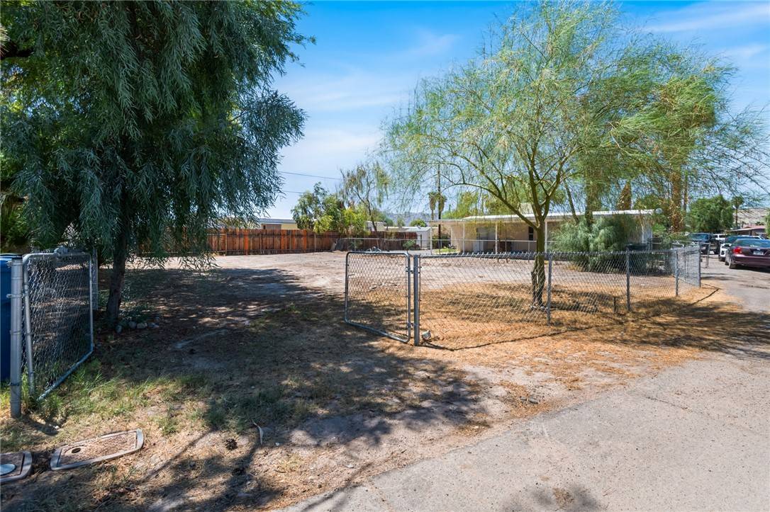 Bullhead City, AZ 86442,2071 Sweetwater DR