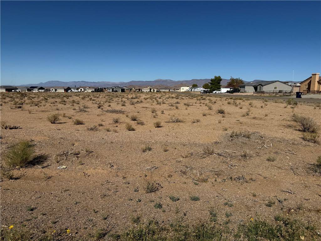 Kingman, AZ 86401,000 E Silver Spur DR