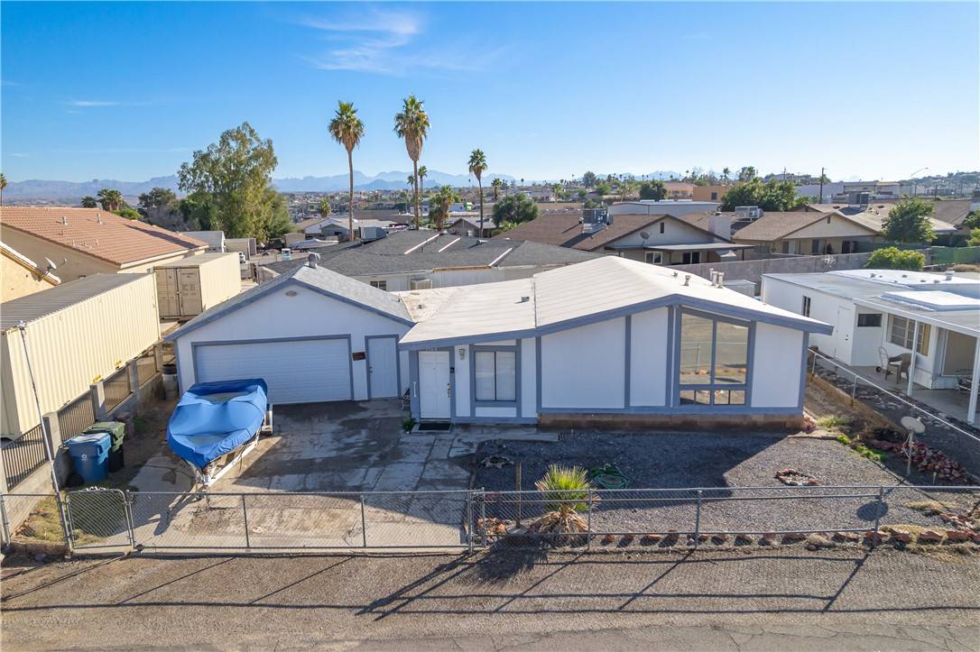 Bullhead City, AZ 86442,1364 Tuthill LN