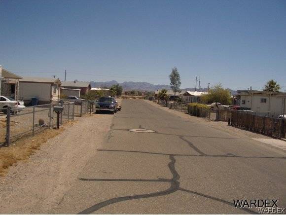 Bullhead, AZ 86429,950 Sandy Beach DR