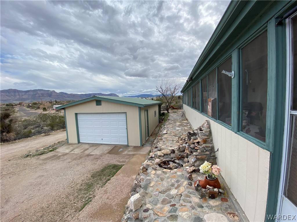 Meadview, AZ 86444,175 E Silver Creek DR