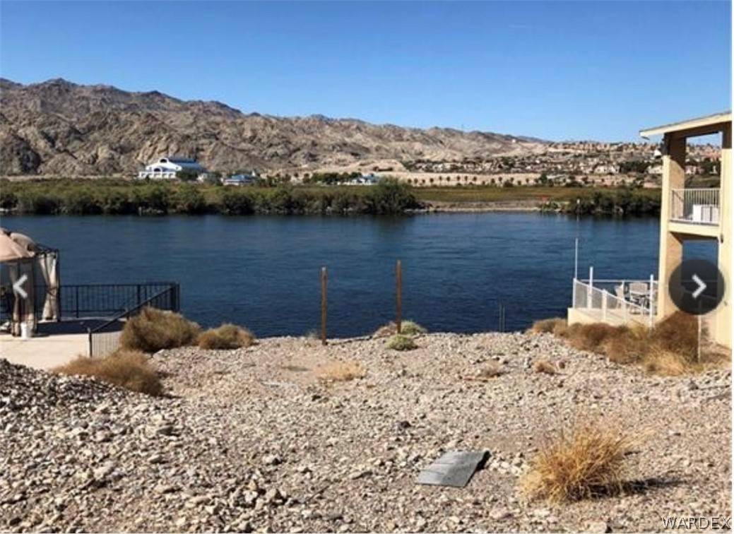 Bullhead, AZ 86442,557 Riverfront DR