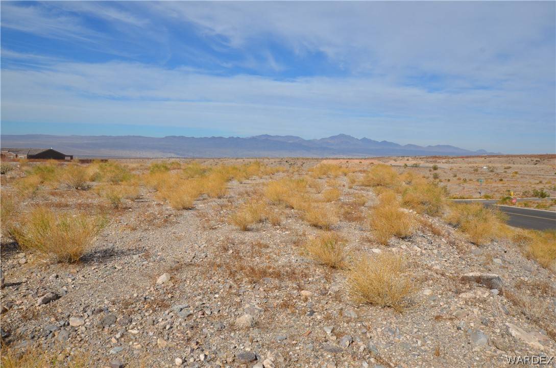 Bullhead City, AZ 86442,2351 Raven CT