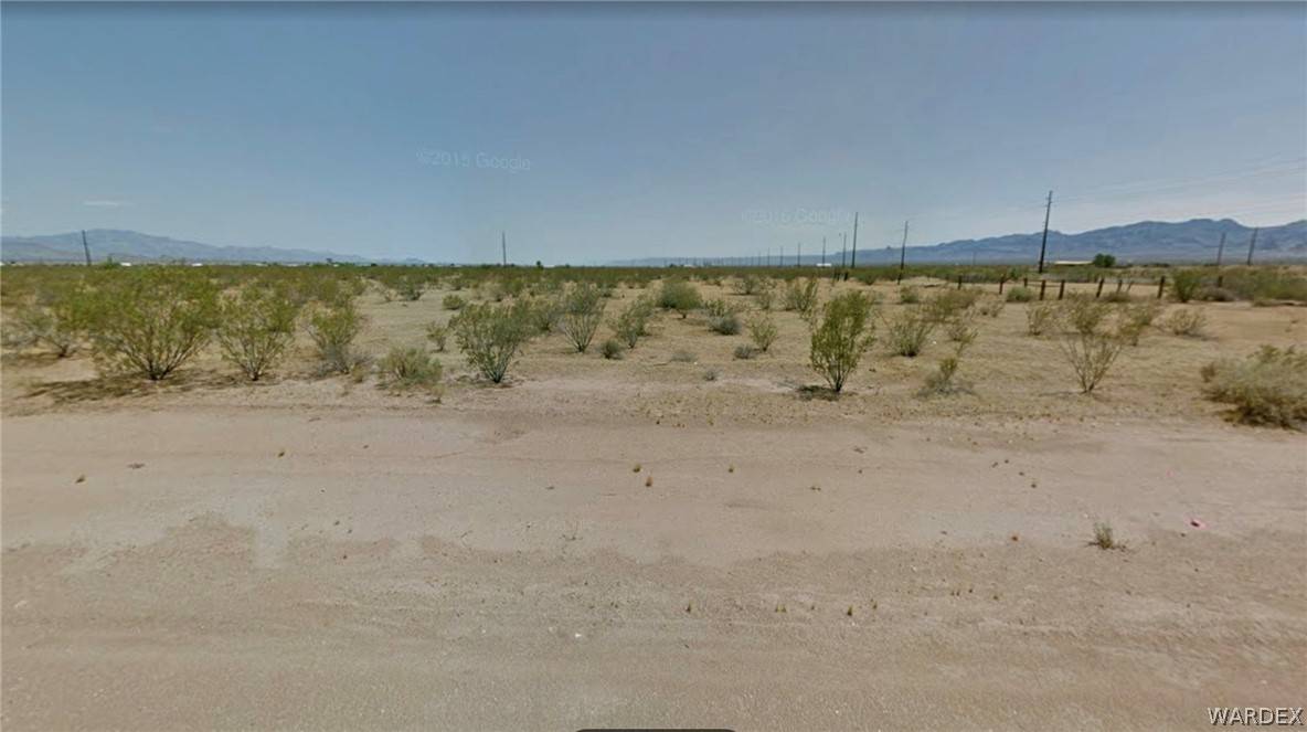 Golden Valley, AZ 86413,30641017 Redwall
